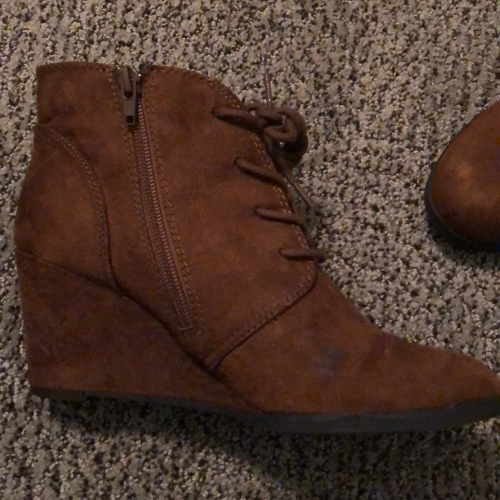 American Rag Booties Size 7.5 - Picture 3 of 3